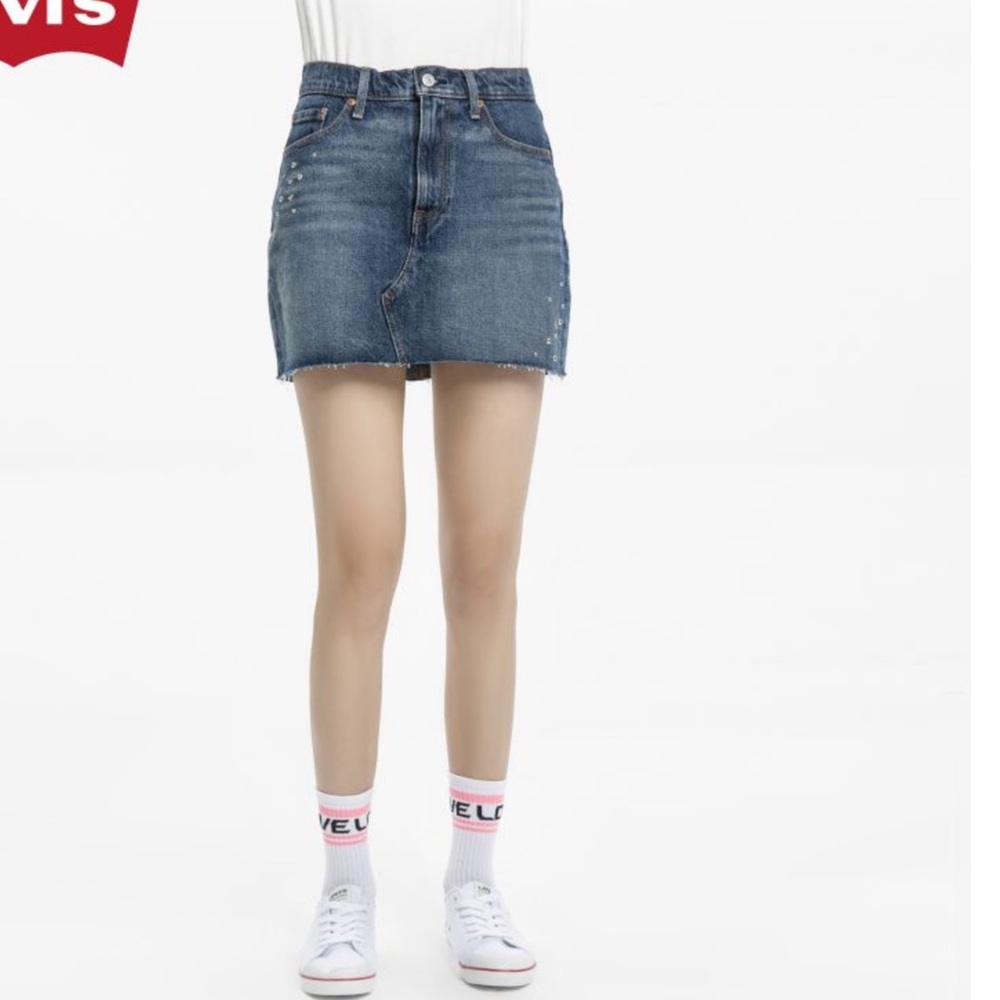 Levi’s Deconstructed Skirt - Picture 1 of 4